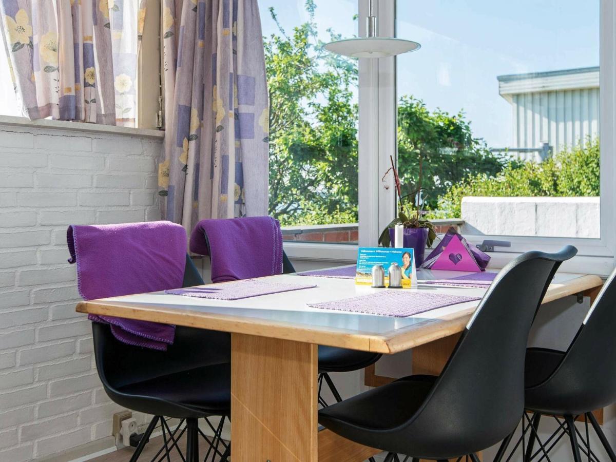 One-Bedroom Holiday Home In Grasten Rønsheved Esterno foto